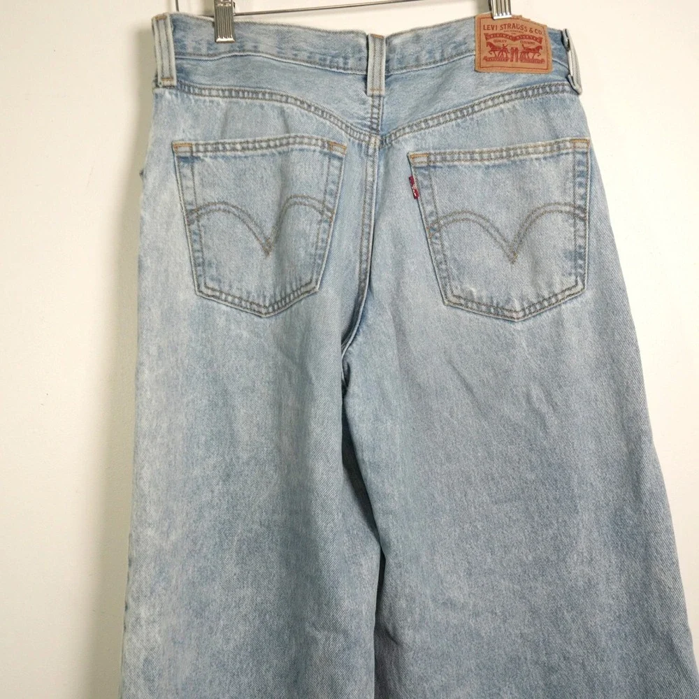 Levi's '94 Baggy Wide Leg Jeans Women 28 Light Wash Blue Denim Mid Rise Retro - Picture 6 of 10